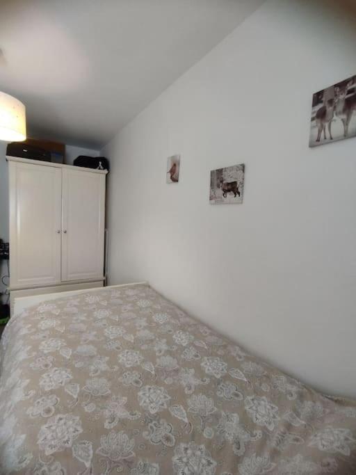 Apartamento Acogedor. Gelves Ngoại thất bức ảnh